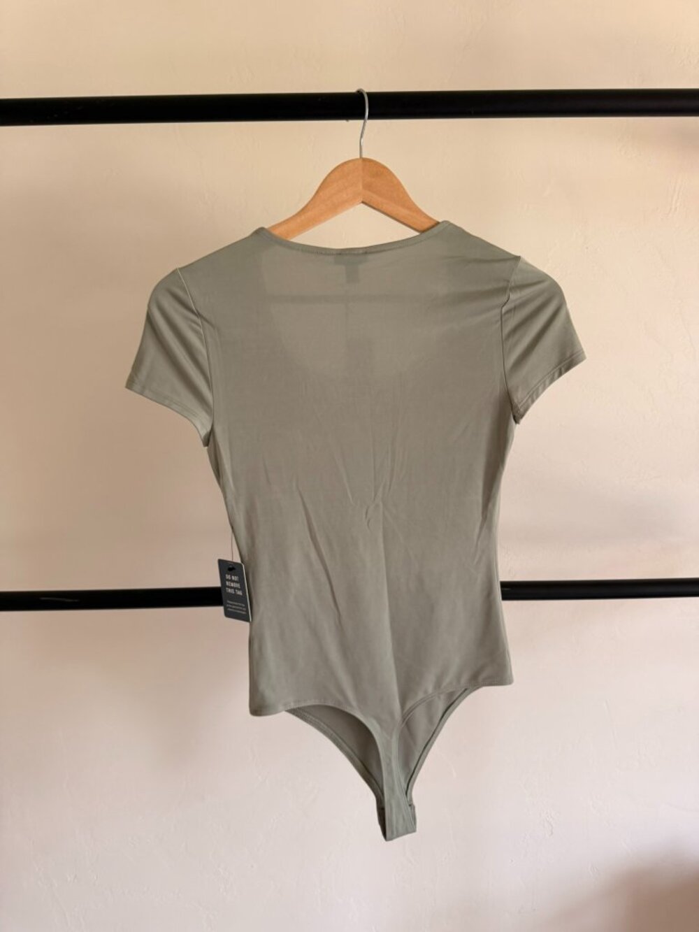 NWT Express Scoop Neck Gray Tan Body Countour Bodysuit XS - Picture 5 of 6